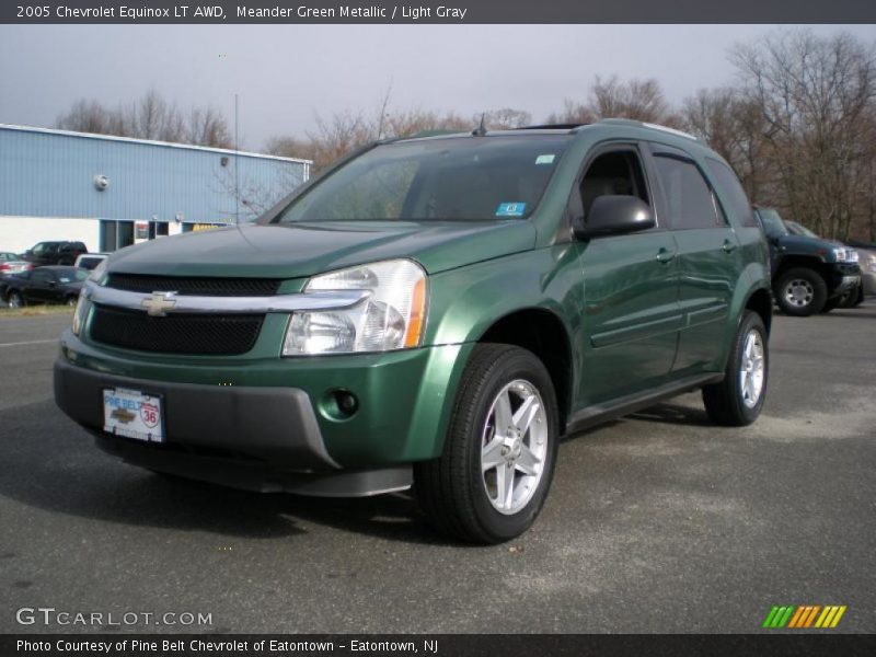 Meander Green Metallic / Light Gray 2005 Chevrolet Equinox LT AWD