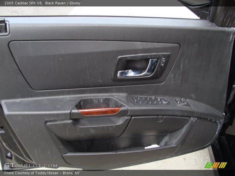 Black Raven / Ebony 2005 Cadillac SRX V8