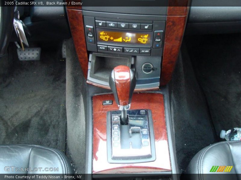 Black Raven / Ebony 2005 Cadillac SRX V8