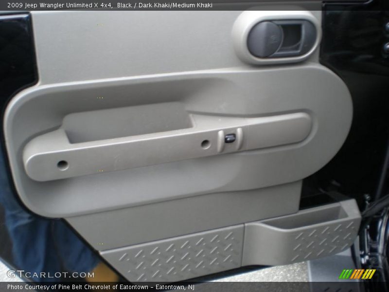 Door Panel of 2009 Wrangler Unlimited X 4x4