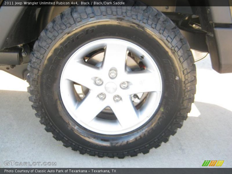 Black / Black/Dark Saddle 2011 Jeep Wrangler Unlimited Rubicon 4x4