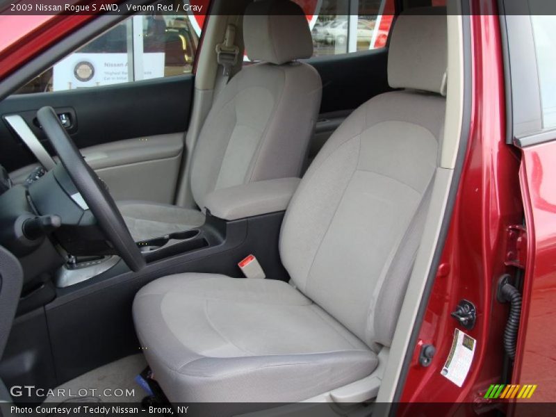 Venom Red / Gray 2009 Nissan Rogue S AWD