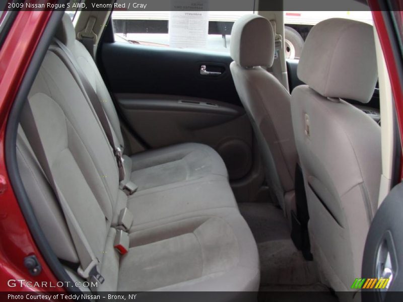 Venom Red / Gray 2009 Nissan Rogue S AWD