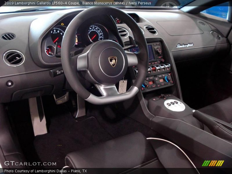 Dashboard of 2009 Gallardo LP560-4 Coupe