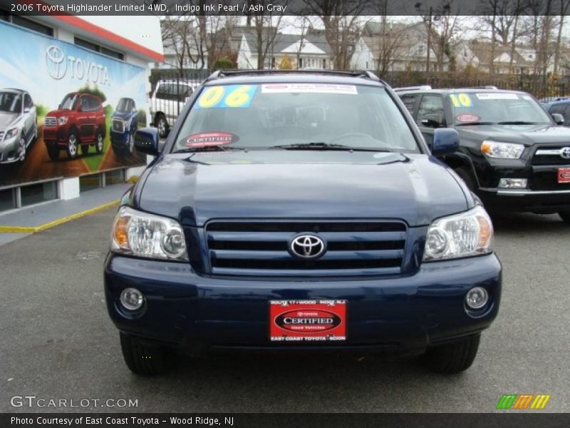 Indigo Ink Pearl / Ash Gray 2006 Toyota Highlander Limited 4WD