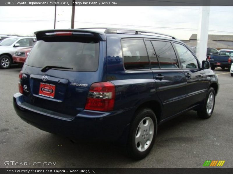 Indigo Ink Pearl / Ash Gray 2006 Toyota Highlander Limited 4WD