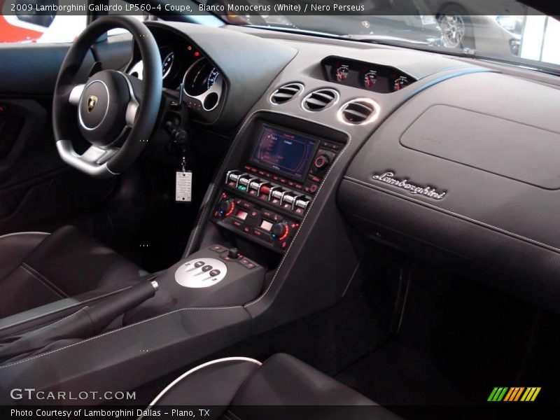 Dashboard of 2009 Gallardo LP560-4 Coupe
