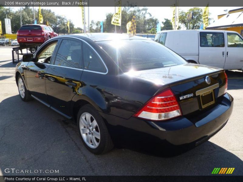 Black / Pebble 2006 Mercury Montego Luxury