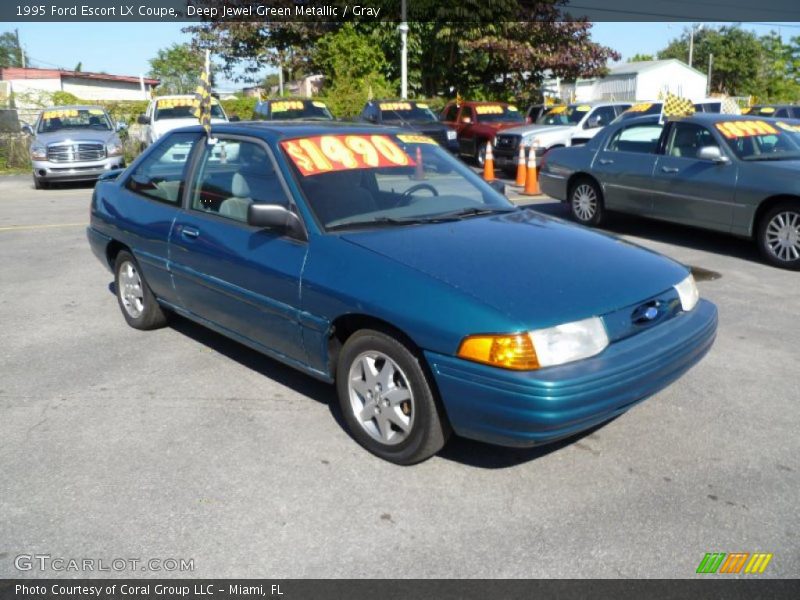 Front 3/4 View of 1995 Escort LX Coupe