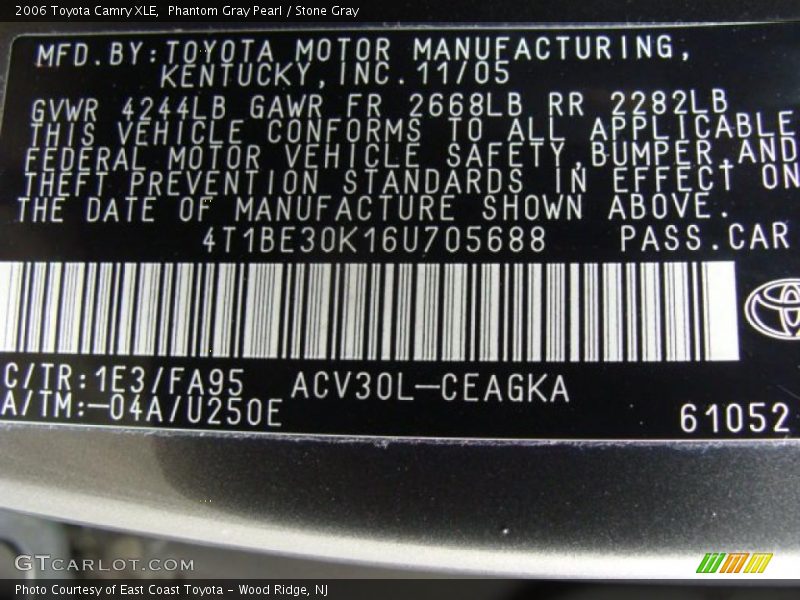 Phantom Gray Pearl / Stone Gray 2006 Toyota Camry XLE