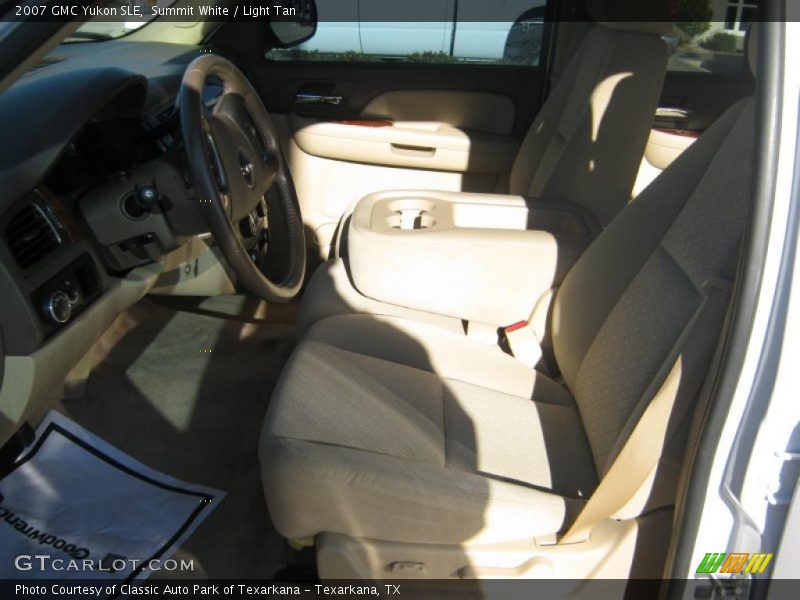 Summit White / Light Tan 2007 GMC Yukon SLE