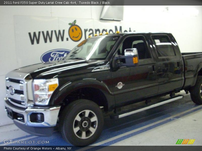Tuxedo Black / Black 2011 Ford F350 Super Duty Lariat Crew Cab 4x4