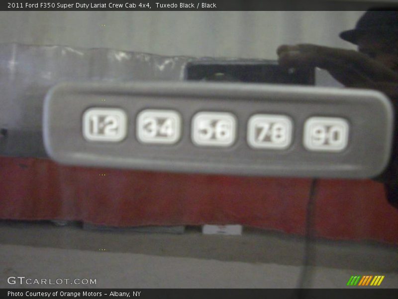 Tuxedo Black / Black 2011 Ford F350 Super Duty Lariat Crew Cab 4x4
