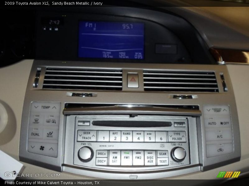 Sandy Beach Metallic / Ivory 2009 Toyota Avalon XLS