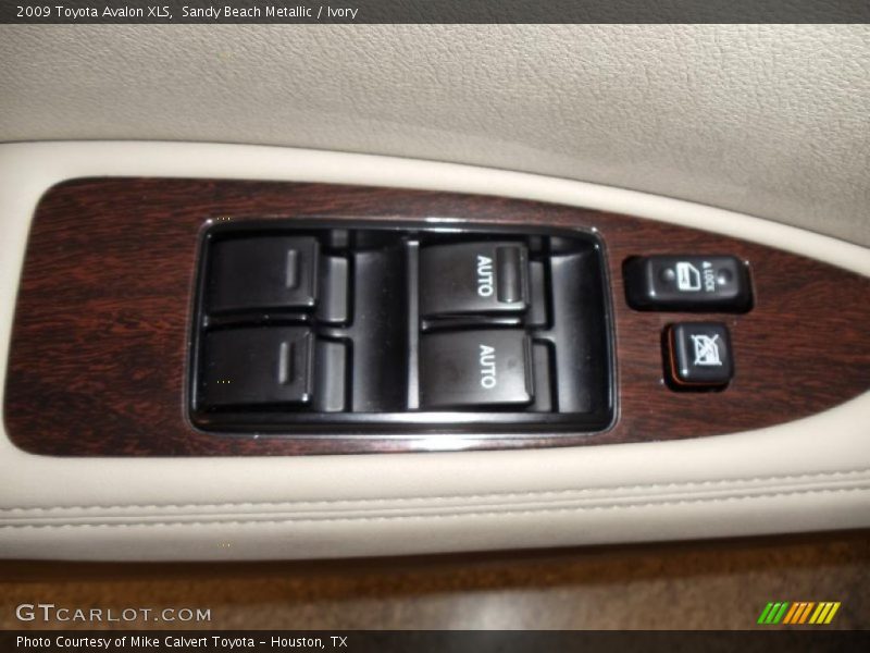 Sandy Beach Metallic / Ivory 2009 Toyota Avalon XLS