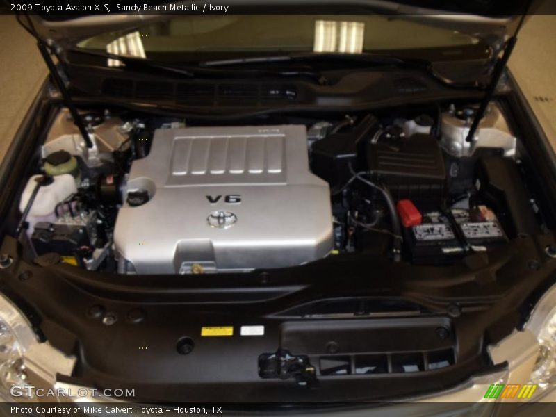 Sandy Beach Metallic / Ivory 2009 Toyota Avalon XLS