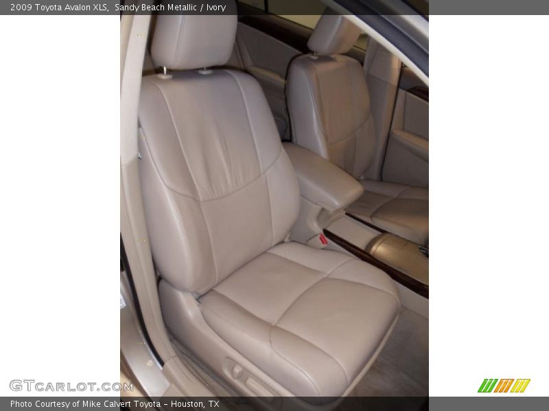 Sandy Beach Metallic / Ivory 2009 Toyota Avalon XLS
