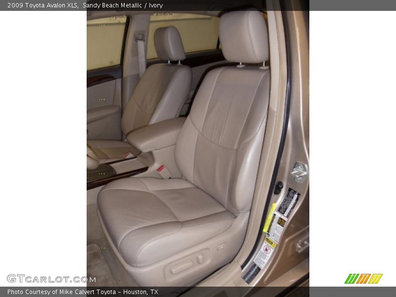 Sandy Beach Metallic / Ivory 2009 Toyota Avalon XLS