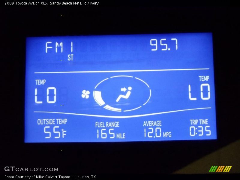 Sandy Beach Metallic / Ivory 2009 Toyota Avalon XLS