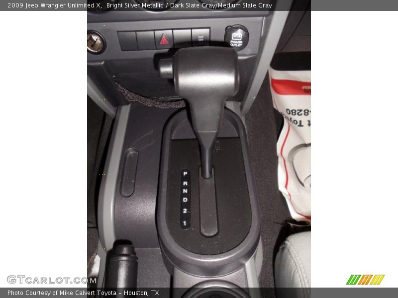 Bright Silver Metallic / Dark Slate Gray/Medium Slate Gray 2009 Jeep Wrangler Unlimited X