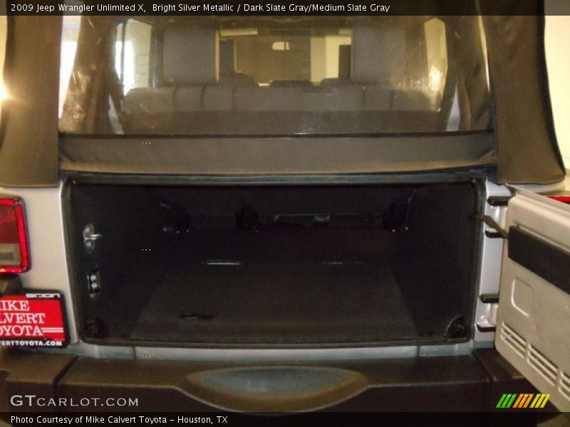 Bright Silver Metallic / Dark Slate Gray/Medium Slate Gray 2009 Jeep Wrangler Unlimited X