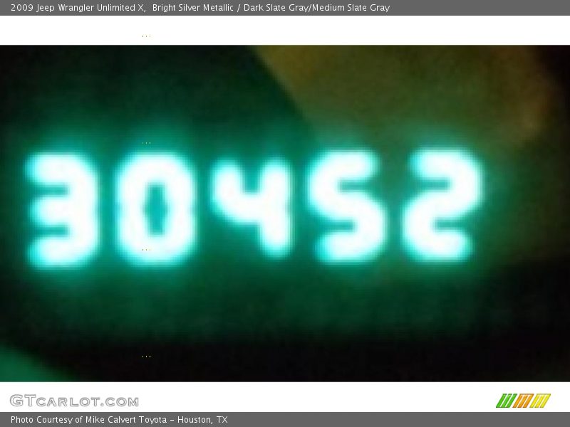 Bright Silver Metallic / Dark Slate Gray/Medium Slate Gray 2009 Jeep Wrangler Unlimited X