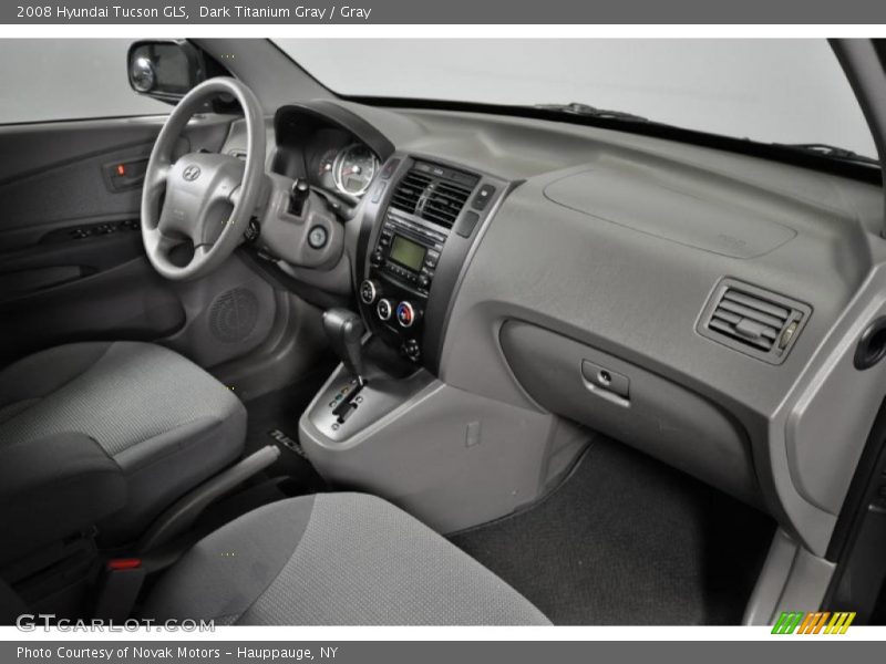 Dashboard of 2008 Tucson GLS