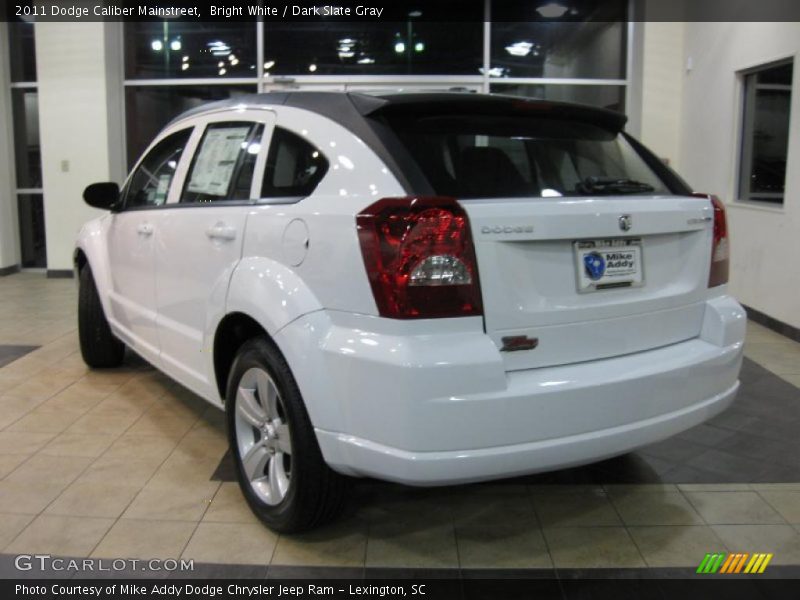 Bright White / Dark Slate Gray 2011 Dodge Caliber Mainstreet