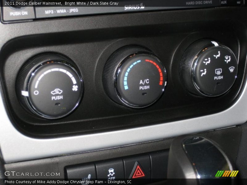 Bright White / Dark Slate Gray 2011 Dodge Caliber Mainstreet