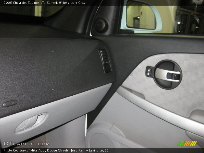 Summit White / Light Gray 2006 Chevrolet Equinox LT