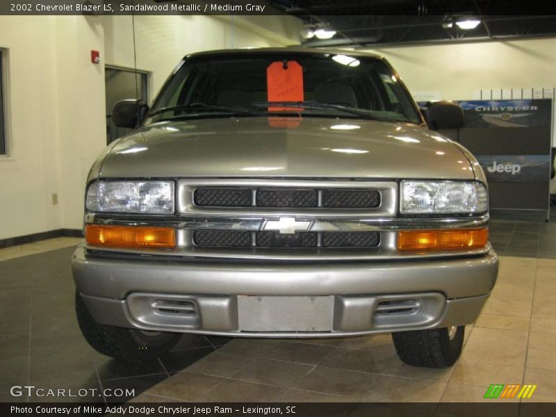 Sandalwood Metallic / Medium Gray 2002 Chevrolet Blazer LS