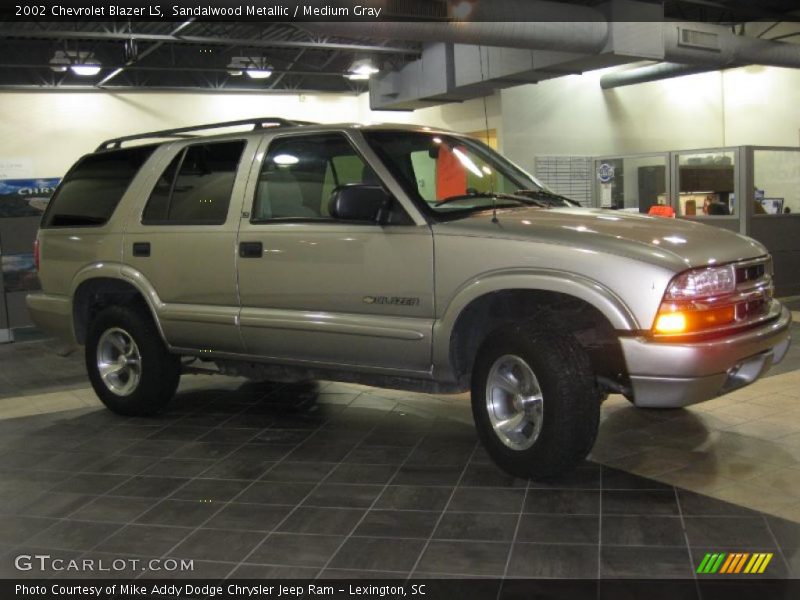 Sandalwood Metallic / Medium Gray 2002 Chevrolet Blazer LS