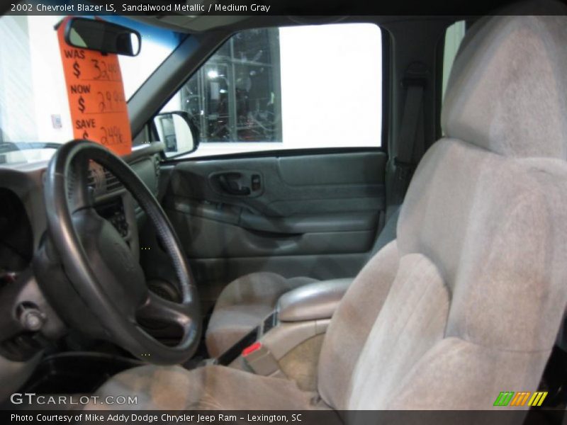 Sandalwood Metallic / Medium Gray 2002 Chevrolet Blazer LS