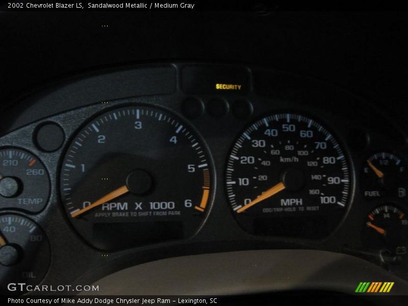 Sandalwood Metallic / Medium Gray 2002 Chevrolet Blazer LS