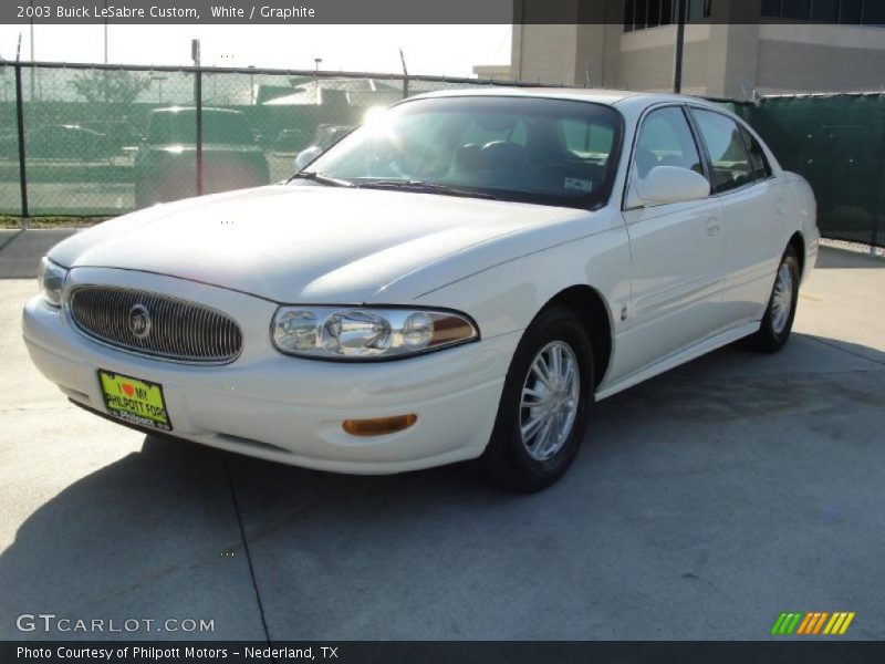 White / Graphite 2003 Buick LeSabre Custom