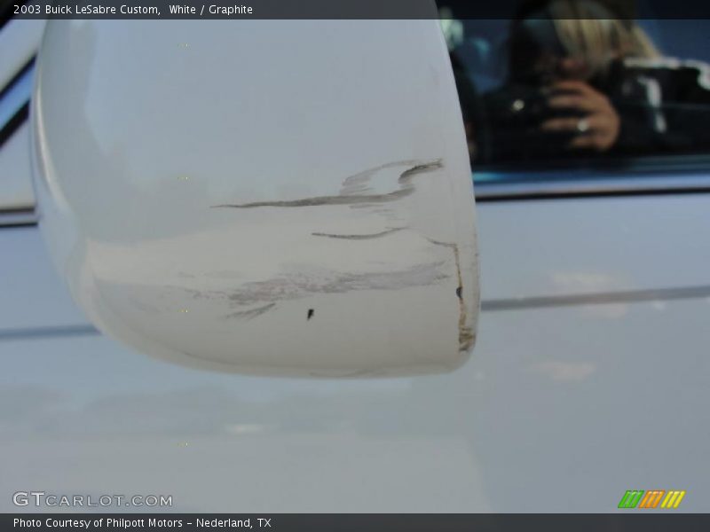 White / Graphite 2003 Buick LeSabre Custom