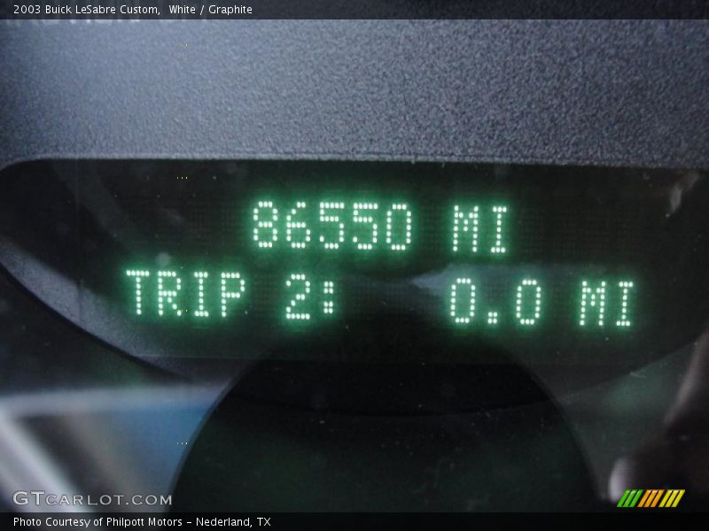 White / Graphite 2003 Buick LeSabre Custom