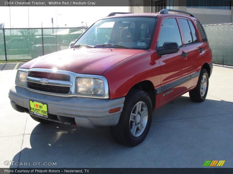 Wildfire Red / Medium Gray 2004 Chevrolet Tracker