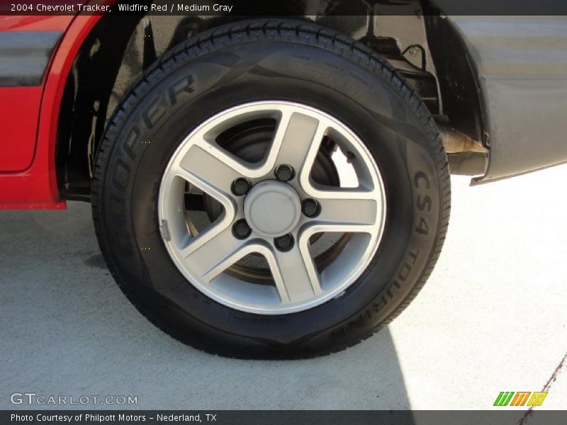 Wildfire Red / Medium Gray 2004 Chevrolet Tracker