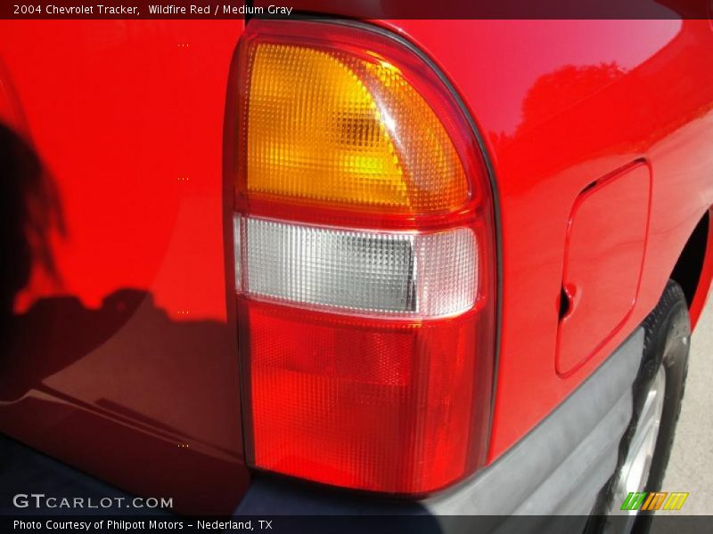 Wildfire Red / Medium Gray 2004 Chevrolet Tracker