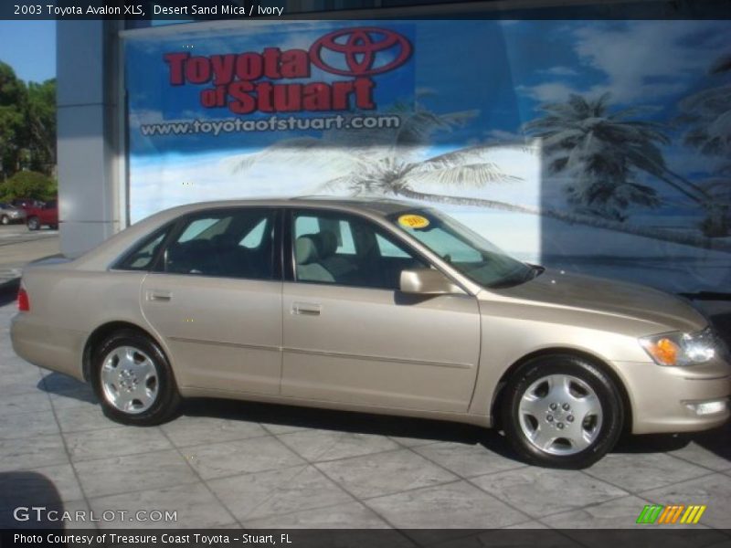 Desert Sand Mica / Ivory 2003 Toyota Avalon XLS