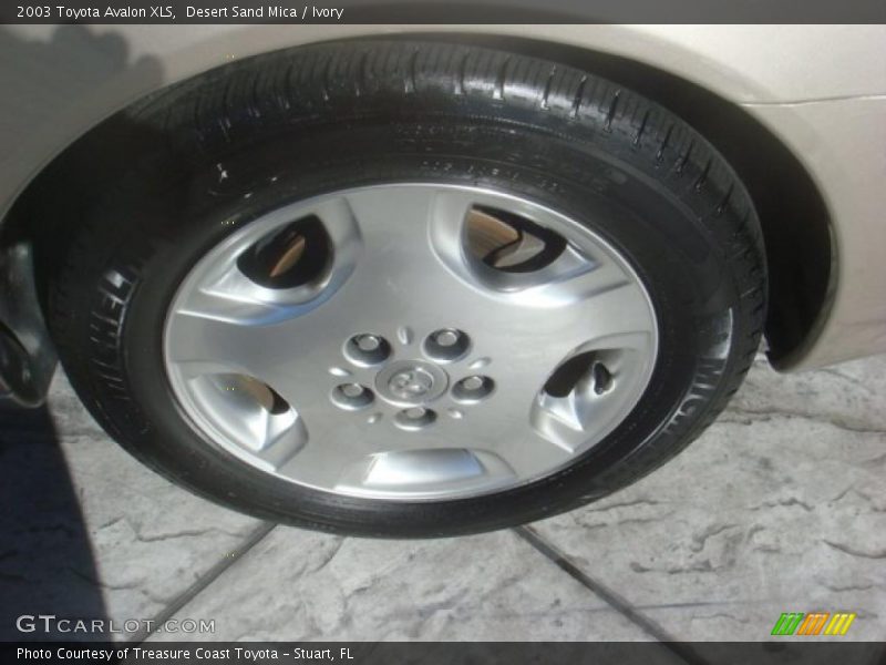 Desert Sand Mica / Ivory 2003 Toyota Avalon XLS