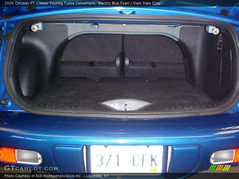 Electric Blue Pearl / Dark Slate Gray 2005 Chrysler PT Cruiser Touring Turbo Convertible