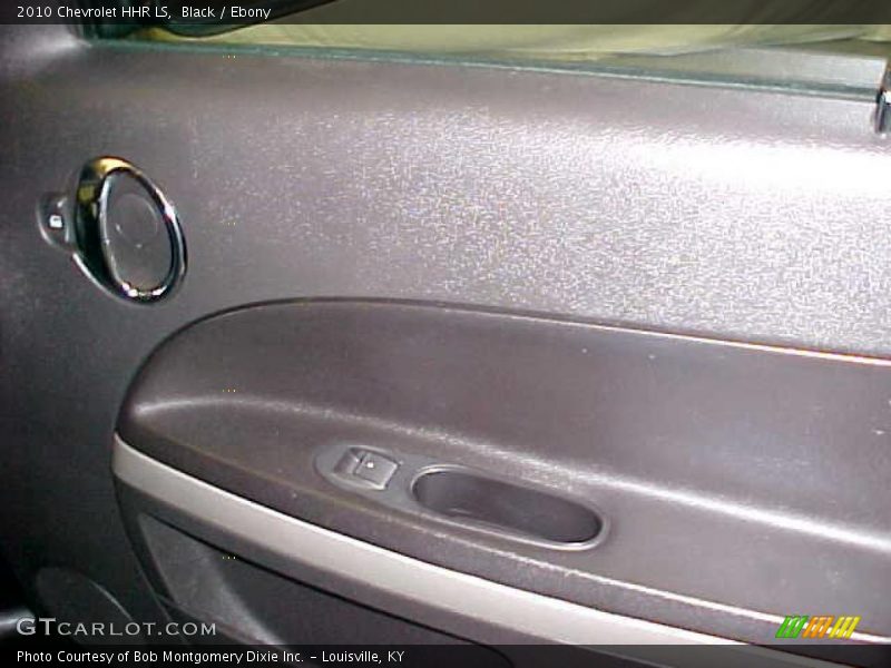 Black / Ebony 2010 Chevrolet HHR LS