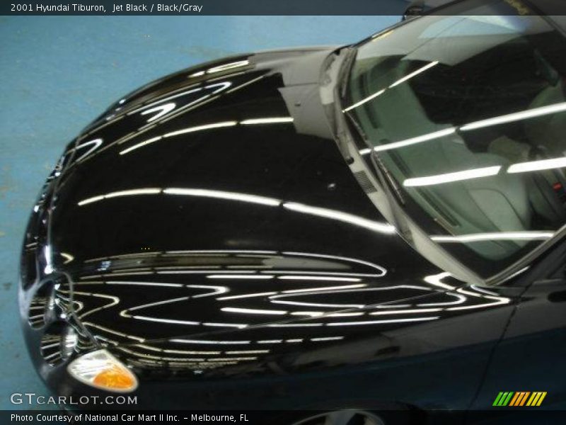 Jet Black / Black/Gray 2001 Hyundai Tiburon