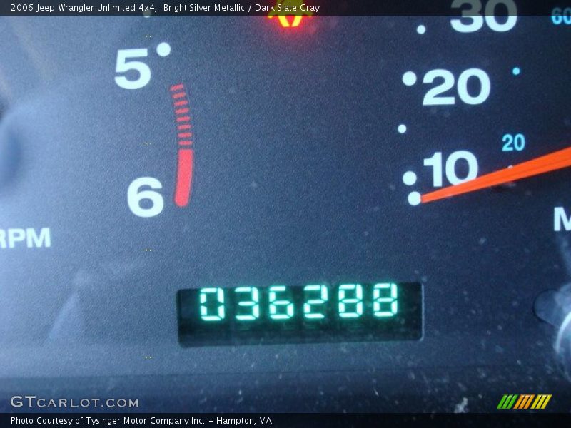 Bright Silver Metallic / Dark Slate Gray 2006 Jeep Wrangler Unlimited 4x4