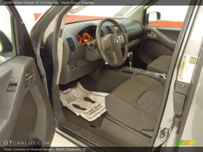  2008 Frontier SE V6 King Cab Graphite Interior