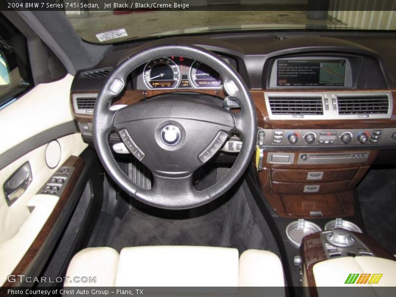 Dashboard of 2004 7 Series 745i Sedan