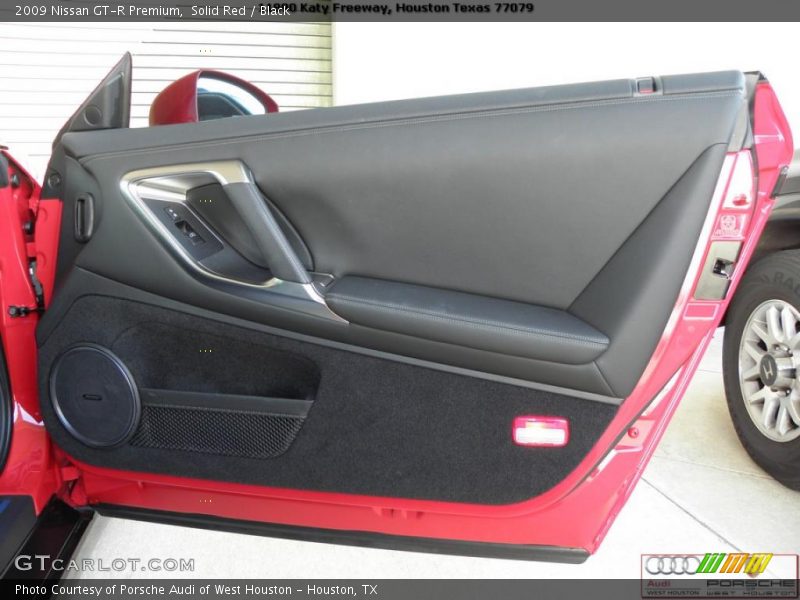 Solid Red / Black 2009 Nissan GT-R Premium