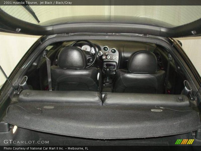 Jet Black / Black/Gray 2001 Hyundai Tiburon